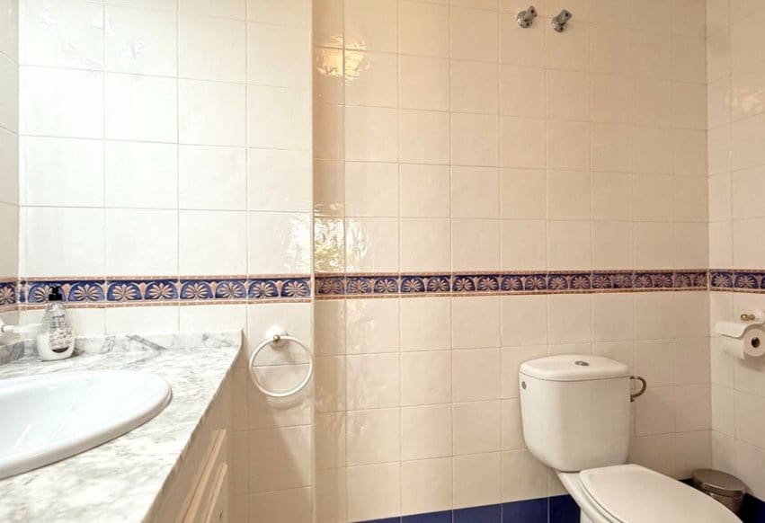 2 bedroom Apartment for sale in Villamartin with pool - € 199,000 (Ref: 9293729)