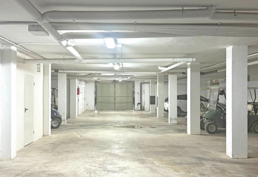 2 bedroom Apartment for sale in Villamartin with pool - € 199,000 (Ref: 9293729)