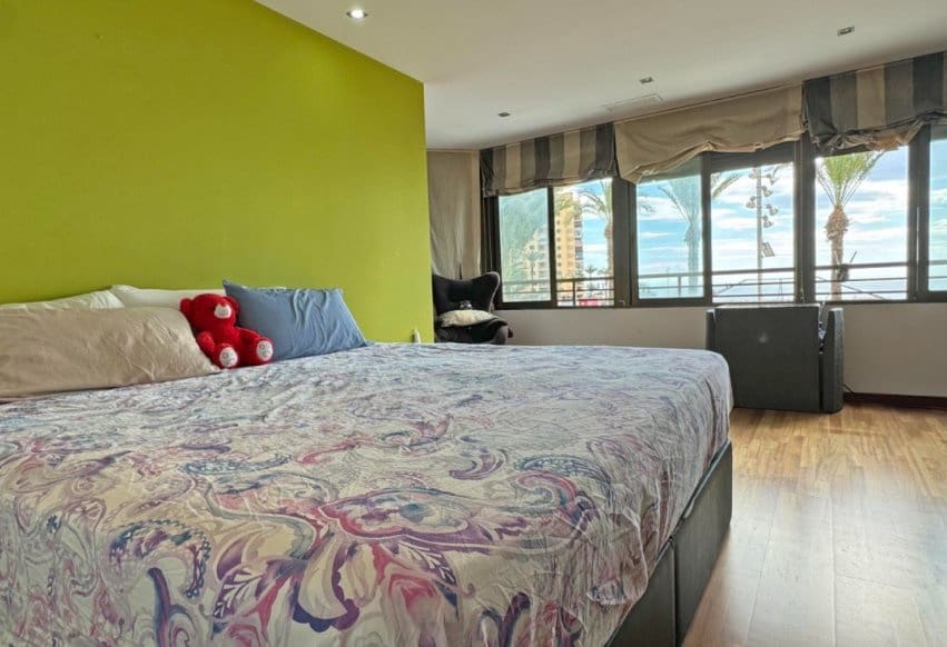 4 soveværelse Strandlejlighed til salg i Torrevieja - € 489.000 (Ref: 9293730)