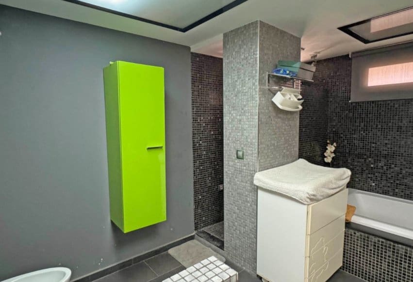 4 soveværelse Strandlejlighed til salg i Torrevieja - € 489.000 (Ref: 9293730)