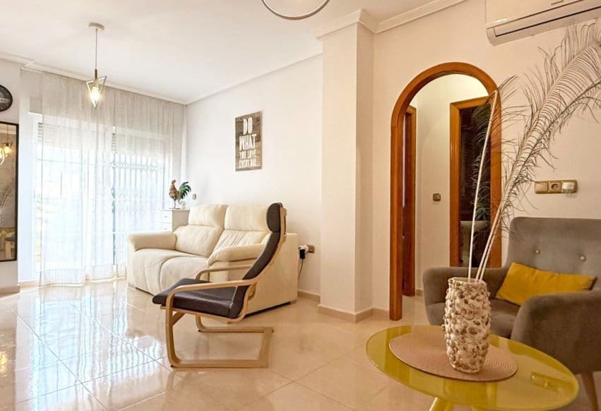 2 bedroom Apartment for sale in Orihuela Costa with pool - € 159,000 (Ref: 9293731)