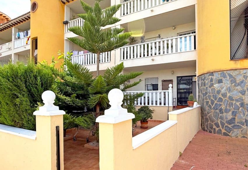 2 bedroom Apartment for sale in Orihuela Costa with pool - € 159,000 (Ref: 9293731)
