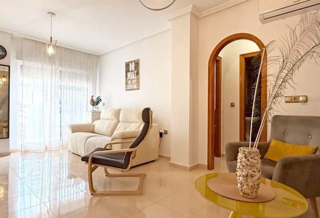 Apartamento de 2 habitaciones en Lomas de Cabo Roig - Los Dolses, Orihuela en venta con piscina - 159.000 € (Ref: 9293731)