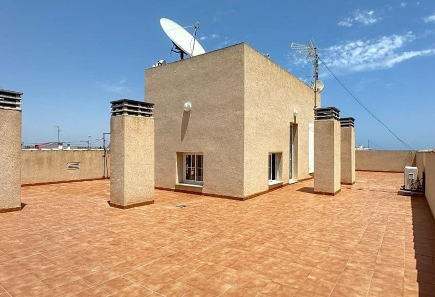 2 camera da letto Appartamento sulla Spiaggia in vendita in Los Cuarteros con piscina - 257.000 € (Rif: 9293734)