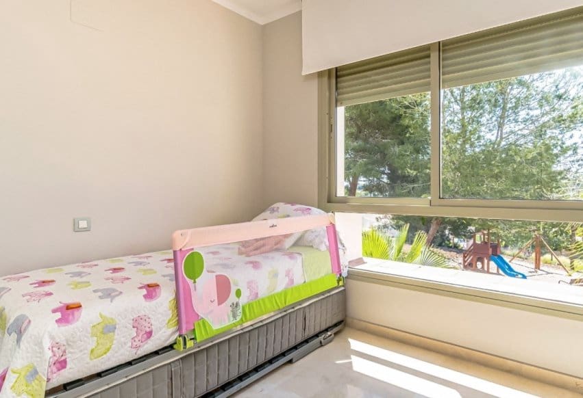 3 quarto Apartamento para venda em Las Colinas Golf com piscina - 345 000 € (Ref: 9293738)