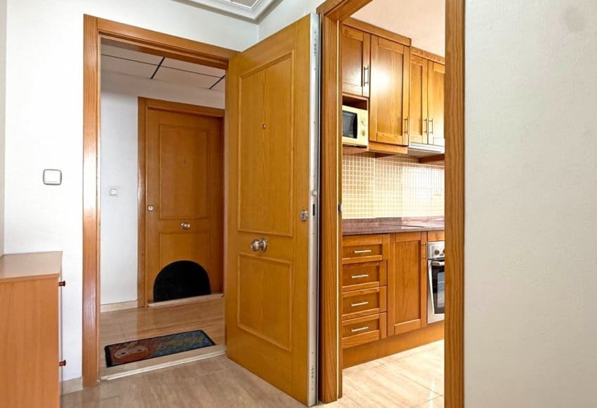 3 sypialnia Apartament na sprzedaż w Torrevieja z basenem - 185 000 € (Ref: 9293740)