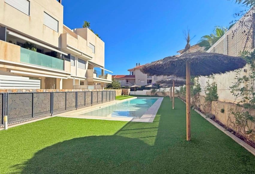 3 bedroom Beach Apartment for sale in Cabo de Palos with pool - € 498,000 (Ref: 9293748)