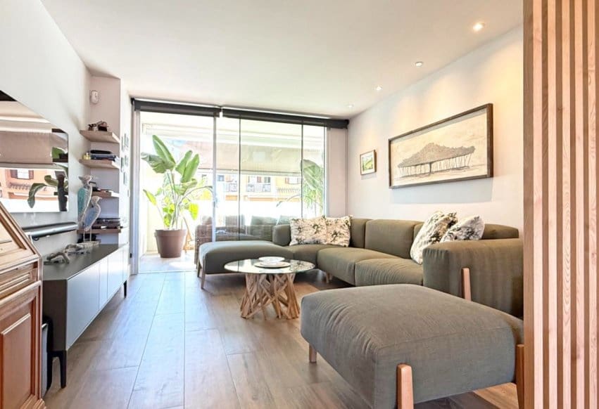 3 bedroom Beach Apartment for sale in Cabo de Palos with pool - € 498,000 (Ref: 9293748)