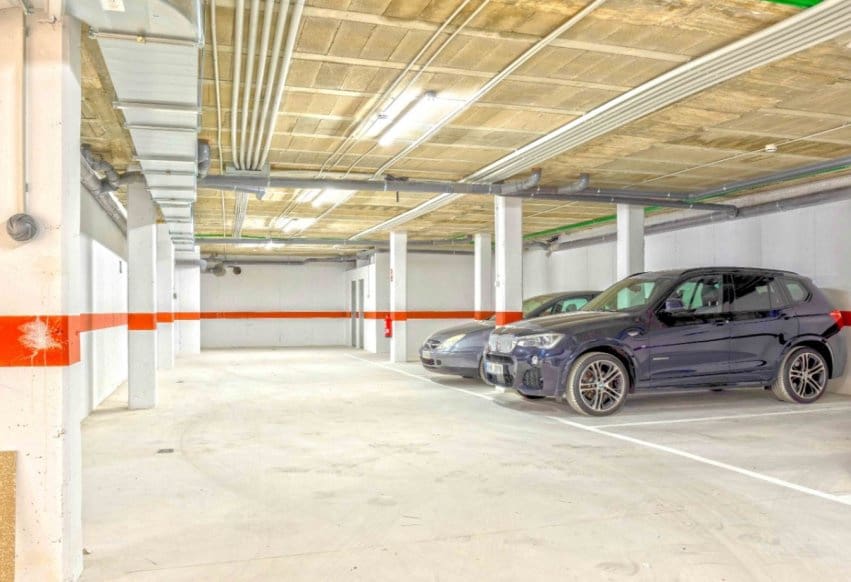 Ático de 2 habitaciones en Villamartin en venta con piscina - 299.950 € (Ref: 9293749)