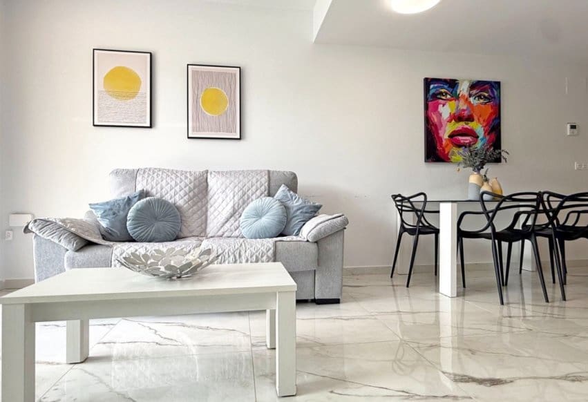 2 bedroom Apartment for sale in Los Altos with pool - € 249,000 (Ref: 9293751)