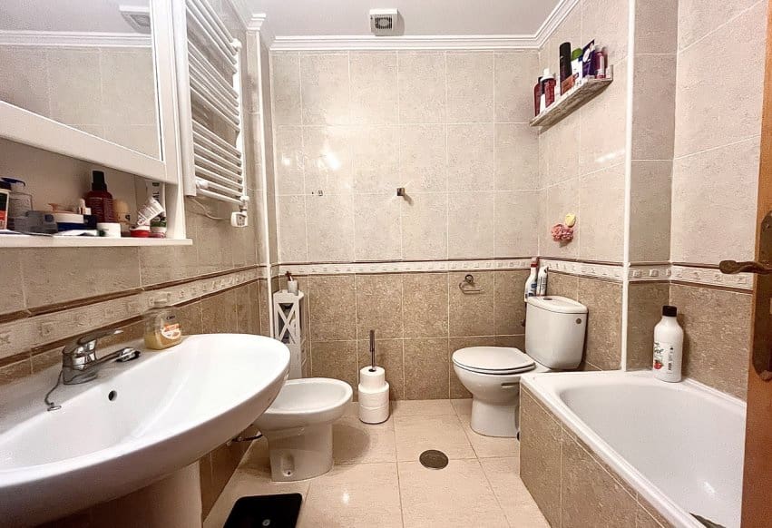 2 bedroom Apartment for sale in Cabo Roig with pool - € 159,000 (Ref: 9293754)