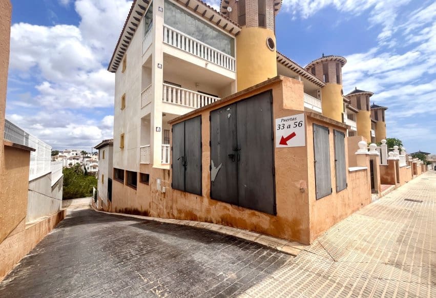 2 bedroom Apartment for sale in Cabo Roig with pool - € 159,000 (Ref: 9293754)