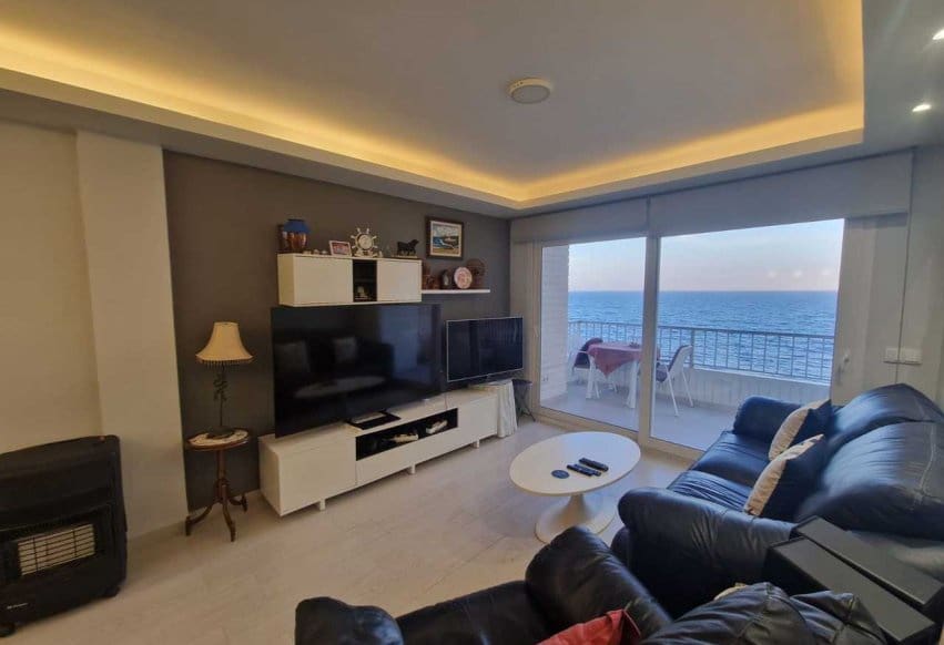 3 quarto Apartamento de Praia para venda em Torrevieja - 335 000 € (Ref: 9293757)