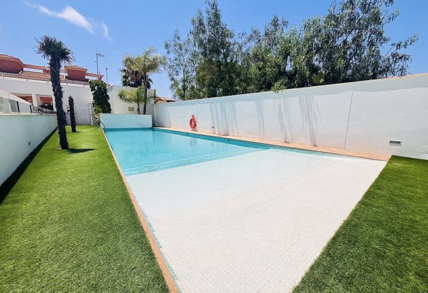 2 quarto Apartamento para venda em Pilar de la Horadada com piscina - 224 000 € (Ref: 9293758)