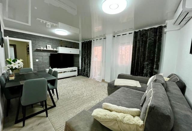 4 soveværelse Lejlighed til salg i El Molino, Torrevieja - € 210.000 (Ref: 9293759)