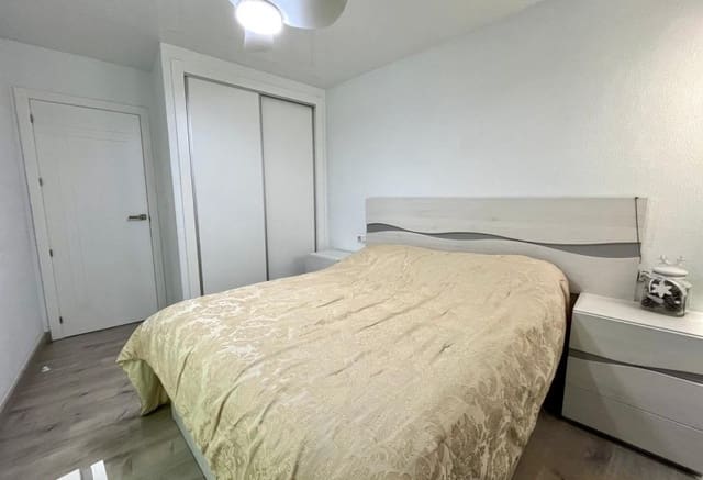 4 soveværelse Lejlighed til salg i El Molino, Torrevieja - € 210.000 (Ref: 9293759)