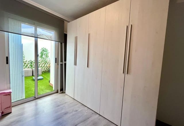 4 soveværelse Lejlighed til salg i El Molino, Torrevieja - € 210.000 (Ref: 9293759)