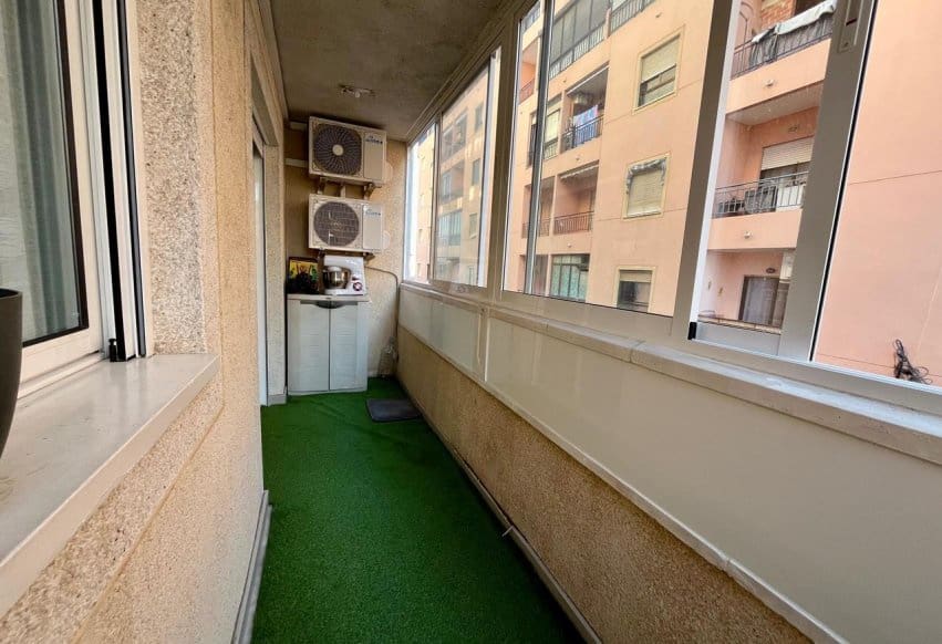 4 soveværelse Lejlighed til salg i Torrevieja - € 210.000 (Ref: 9293759)