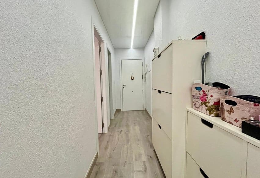 4 soveværelse Lejlighed til salg i Torrevieja - € 210.000 (Ref: 9293759)