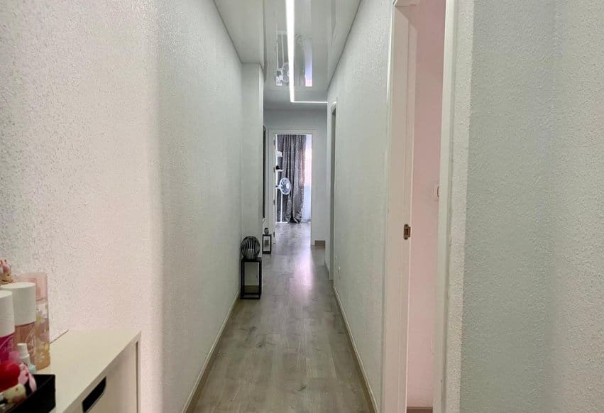 4 soveværelse Lejlighed til salg i Torrevieja - € 210.000 (Ref: 9293759)