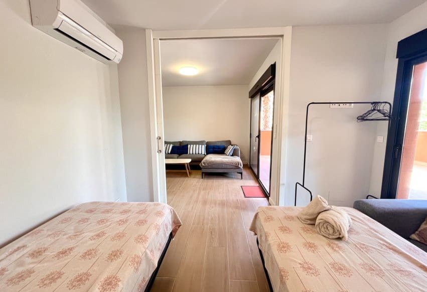 2 sypialnia Apartament na sprzedaż w Villamartin z basenem - 249 900 € (Ref: 9293760)