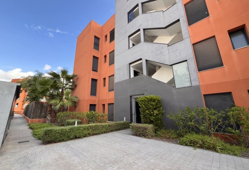 2 sypialnia Apartament na sprzedaż w Villamartin z basenem - 249 900 € (Ref: 9293760)