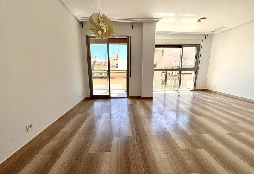 4 soveværelse Lejlighed til salg i Santa Pola - € 330.000 (Ref: 9293761)