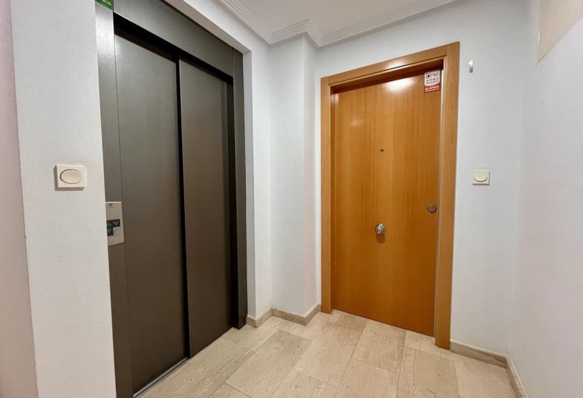 4 soveværelse Lejlighed til salg i Santa Pola - € 330.000 (Ref: 9293761)