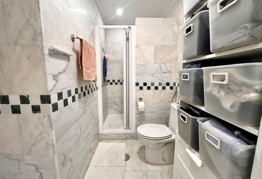 2 bedroom Apartment for sale in Villamartin with pool - € 179,999 (Ref: 9293763)