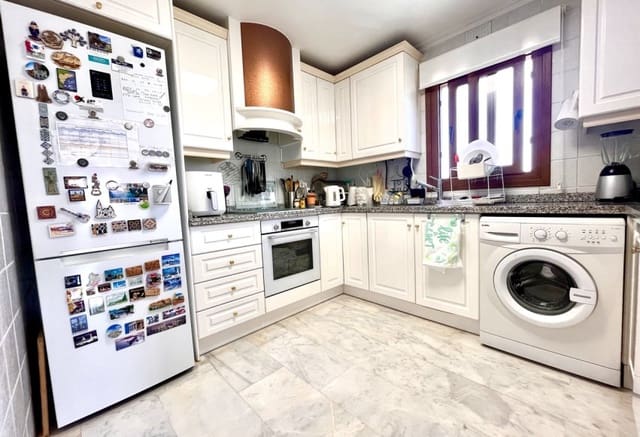 2 bedroom Apartment for sale in Villamartin, Orihuela with pool - € 179,999 (Ref: 9293763)