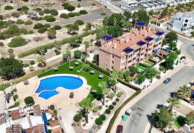 2 bedroom Apartment for sale in Villamartin, Orihuela with pool - € 179,999 (Ref: 9293763)