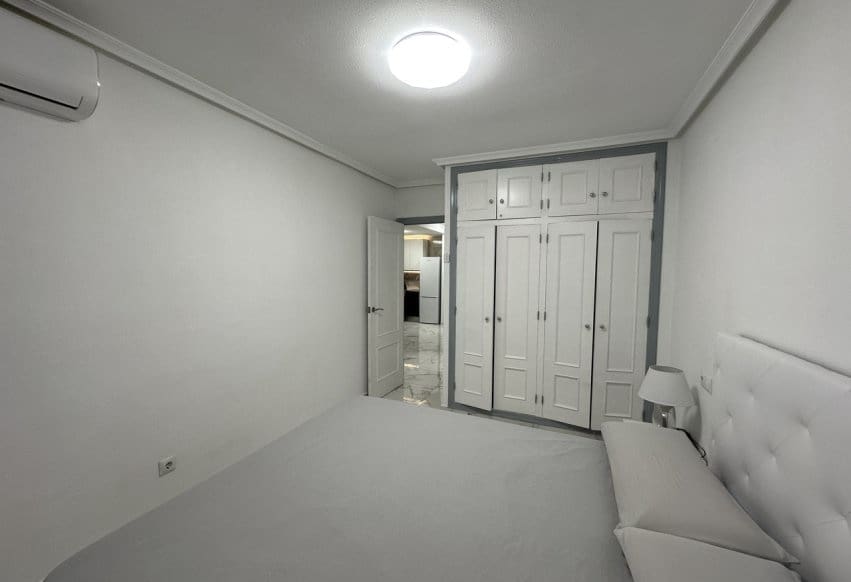 2 quarto Apartamento para venda em Torrevieja - 184 950 € (Ref: 9293764)