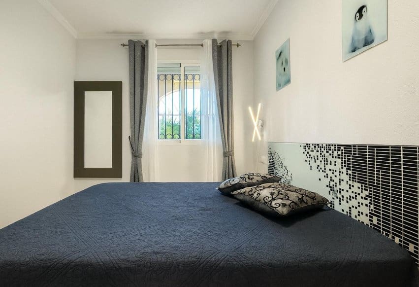 2 bedroom Apartment for sale in Orihuela Costa with pool - € 179,000 (Ref: 9293768)