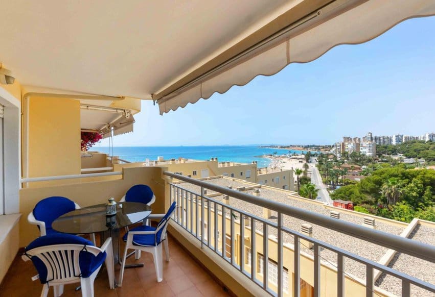 3 bedroom Beach Apartment for sale in Campoamor with pool - € 375,000 (Ref: 9293774)