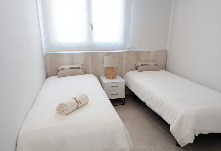 2 soveværelse Strandlejlighed til salg i Denia med swimmingpool - € 355.000 (Ref: 9293777)