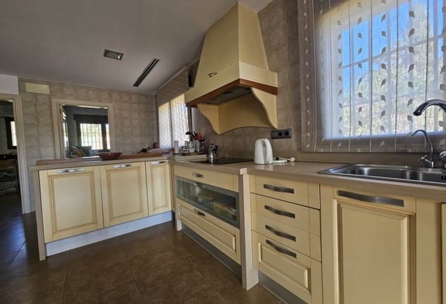 5 slaapkamer Villa te koop in Atamaría, Cartagena met zwembad - € 2.300.000 (Ref: 9307139)