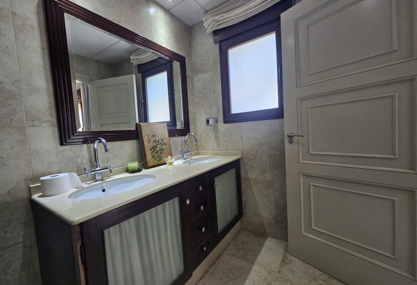 5 bedroom Villa for sale in Atamaria with pool - € 2,300,000 (Ref: 9307139)