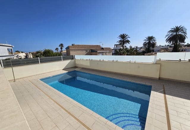 5 soverom Villa til salgs i La Zenia, Orihuela med svømmebasseng - € 1 500 000 (Ref: 9307141)