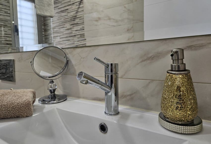 3 bedroom Villa for sale in Villamartin with pool - € 369,950 (Ref: 9307143)