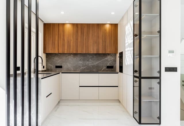 4 sypialnia Willa na sprzedaż w Ciudad Quesada, Rojales z basenem - 580 000 € (Ref: 9307144)