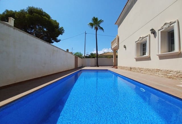4 soveværelse Villa til salg i Cabo Roig, Orihuela med swimmingpool - € 910.000 (Ref: 9307145)