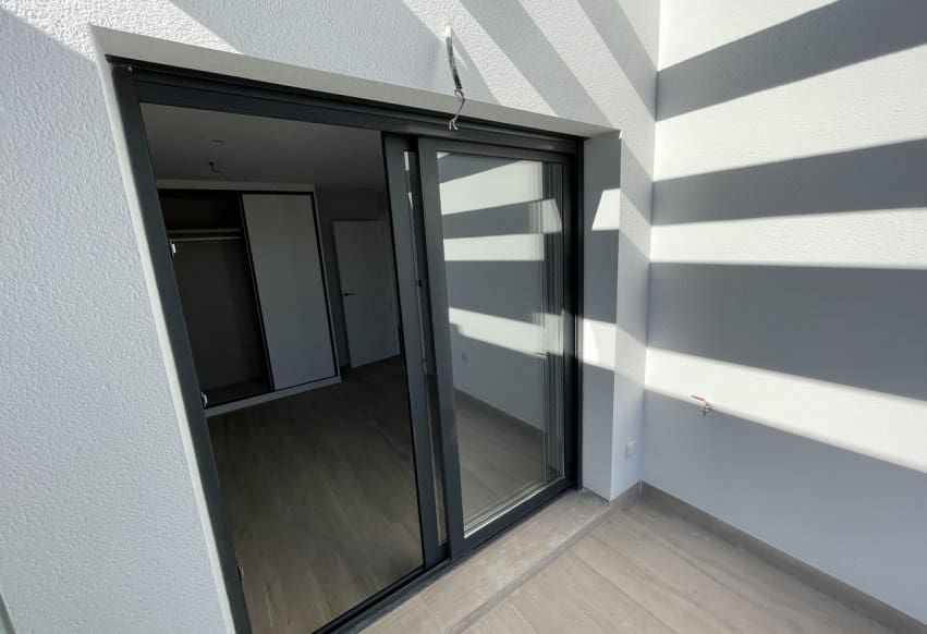 4 bedroom Beach Apartment for sale in Pilar de la Horadada with pool - € 575,000 (Ref: 9307153)