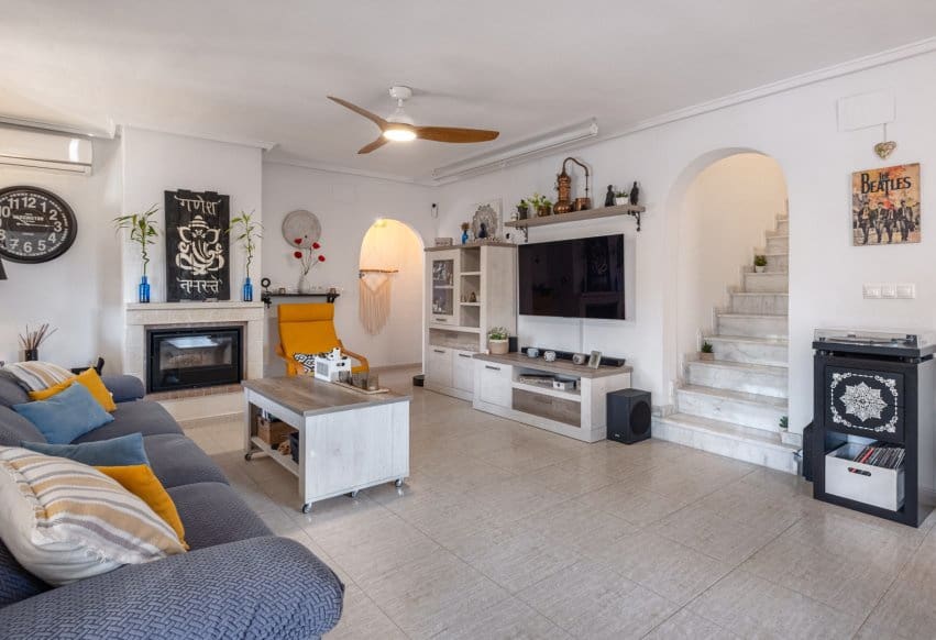 6 chambre Villa/Maison à vendre à Gran Alacant avec piscine - 550 000 € (Ref: 9348014)