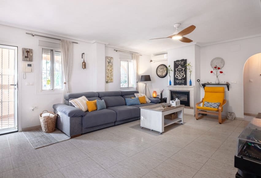 6 chambre Villa/Maison à vendre à Gran Alacant avec piscine - 550 000 € (Ref: 9348014)