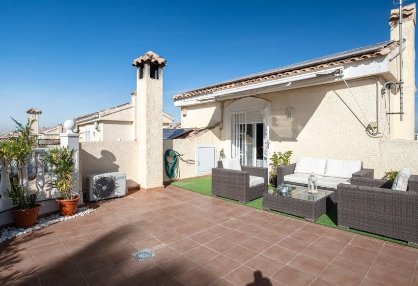 6 chambre Villa/Maison à vendre à Gran Alacant avec piscine - 550 000 € (Ref: 9348014)