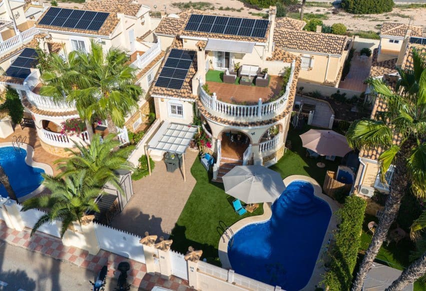 6 chambre Villa/Maison à vendre à Gran Alacant avec piscine - 550 000 € (Ref: 9348014)