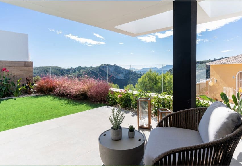 2 soverom Penthouse til salgs i Benitachell / Benitatxell med svømmebasseng - € 476 000 (Ref: 9357642)