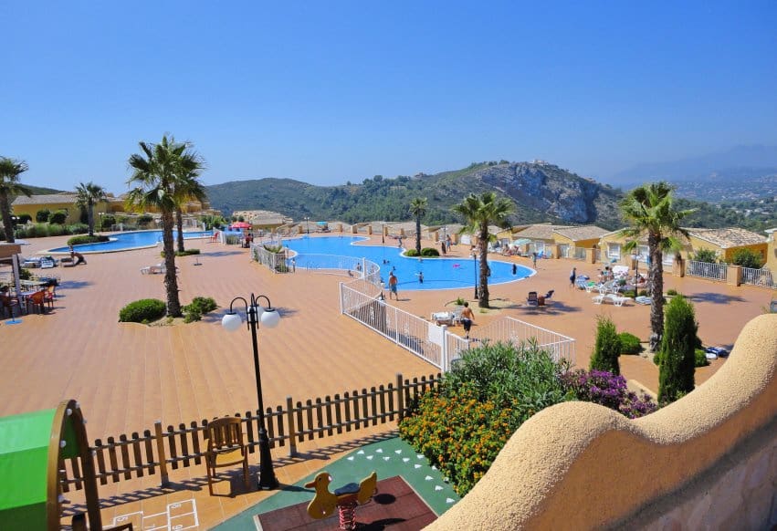 2 soverom Penthouse til salgs i Benitachell / Benitatxell med svømmebasseng - € 476 000 (Ref: 9357642)