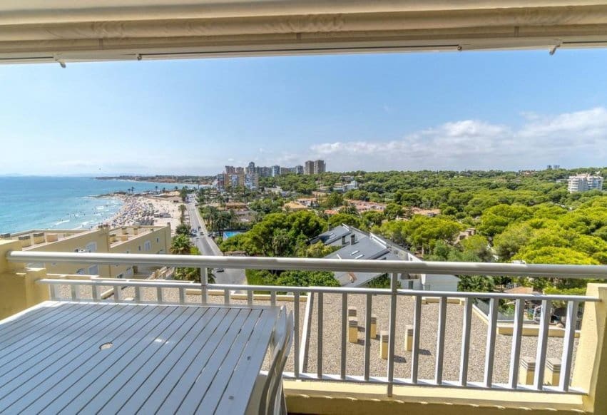 Apartamento Playa de 3 habitaciones en Campoamor en venta con piscina - 365.000 € (Ref: 9357648)