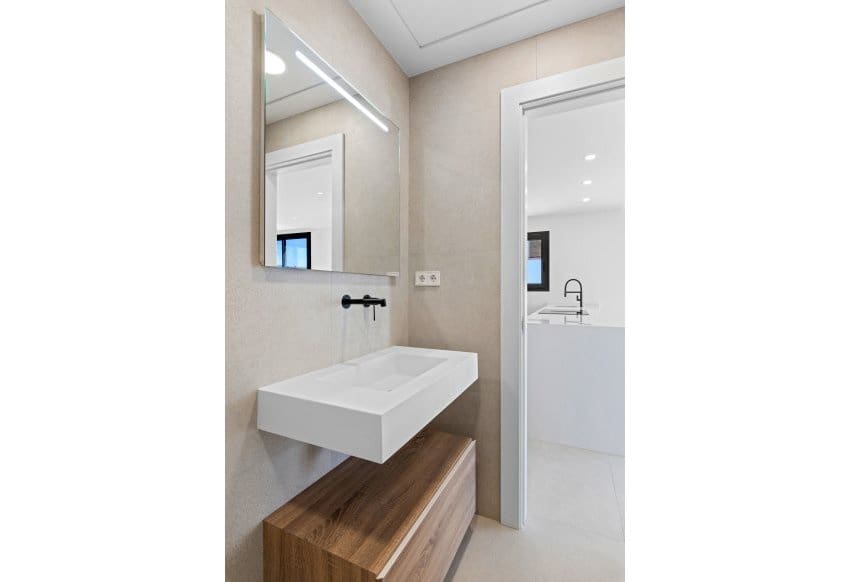 3 bedroom Bungalow for sale in Pilar de la Horadada with pool - € 369,900 (Ref: 9360695)